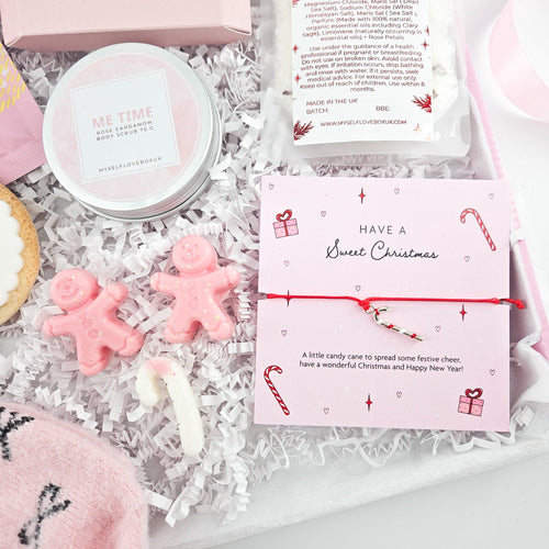 A PINK & COSY CHRISTMAS | FESTIVE PAMPER GIFT BOX