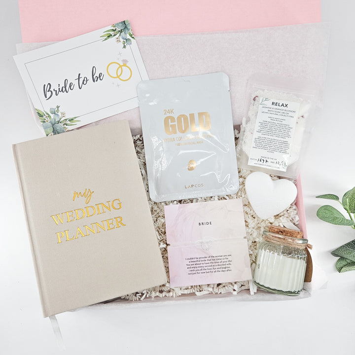 BRIDE TO BE GIFT BOX | THE WEDDING PLANNER BOX