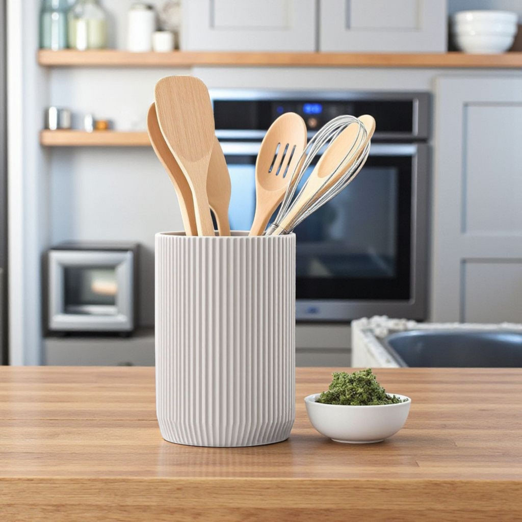 Modern Ribbed Kitchen Utensil Holder – Minimalist Ceramic Pot for Cooking Tools & Countertop Storage