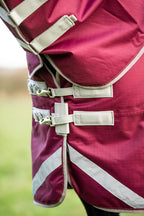 200G Detachable Neck Turnout Rug - Burgundy - image 3 - Wellbeing Pets