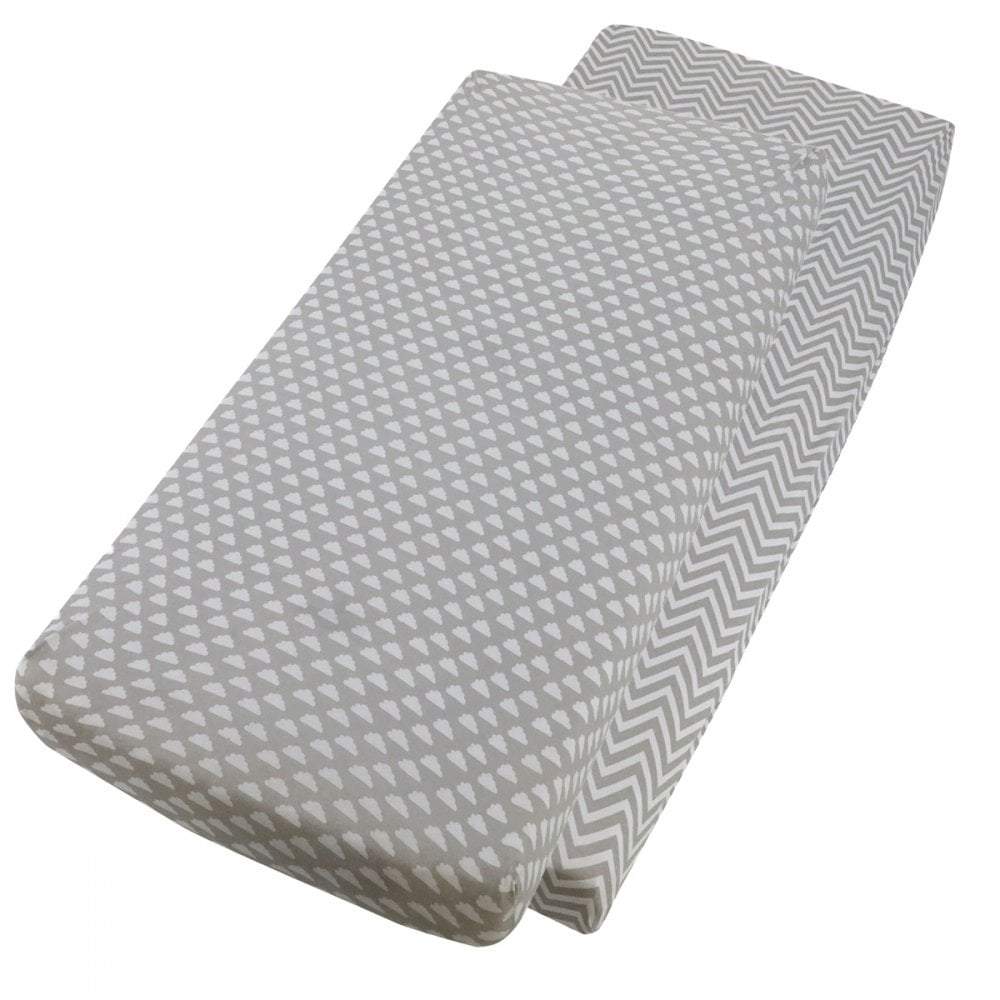 Grey star-patterned cotton jersey crib fitted sheet on a white background