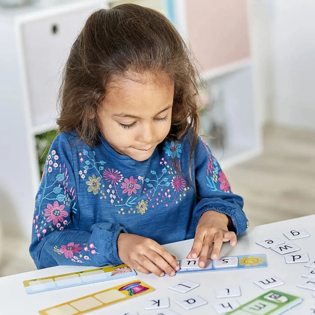 Orchard Toys Match & Spell Game
