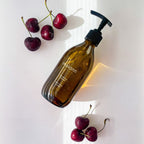 Moisturizing body wash gel Sweet Cherry & Amber 300ml