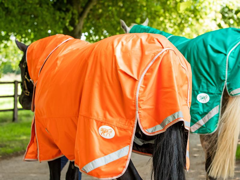 0g Detachable Neck Turnout Rug - Orange - image 3 - Wellbeing Pets