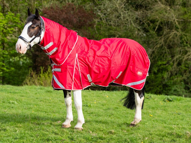 WIDE FIT 50g Detachable Neck Turnout Rug - Red - Wellbeing Pets